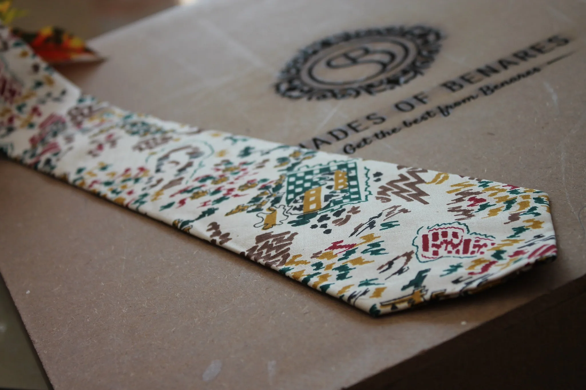 Classic White Men's Neck Tie in Pure Banarasi Silk with Hand Print