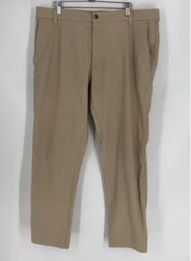 Lululemon Men's Khaki Straight Leg Trouser Pants - Size 36