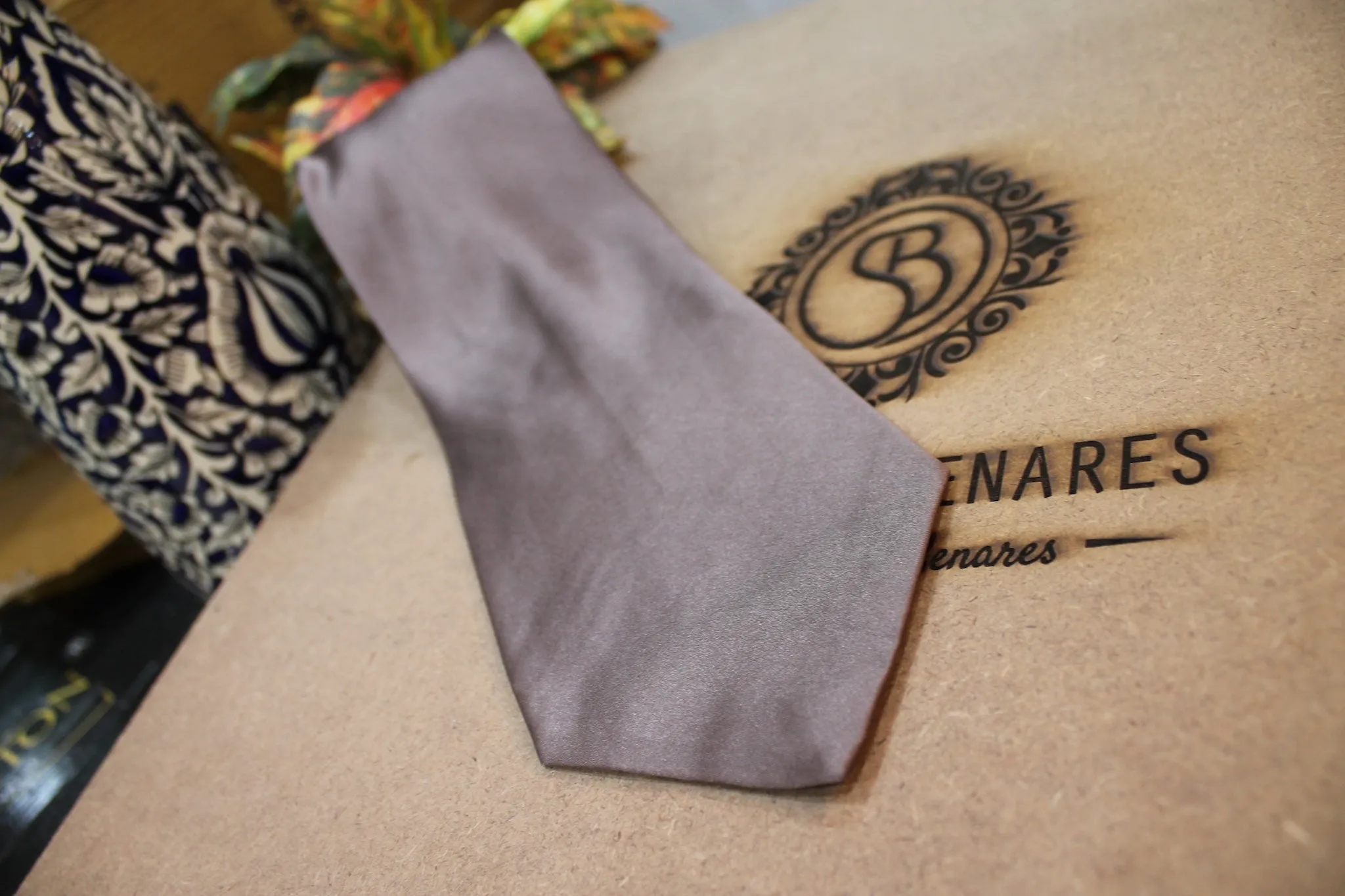 Pure Banarasi Satin Silk Neck Tie in Plain Silver