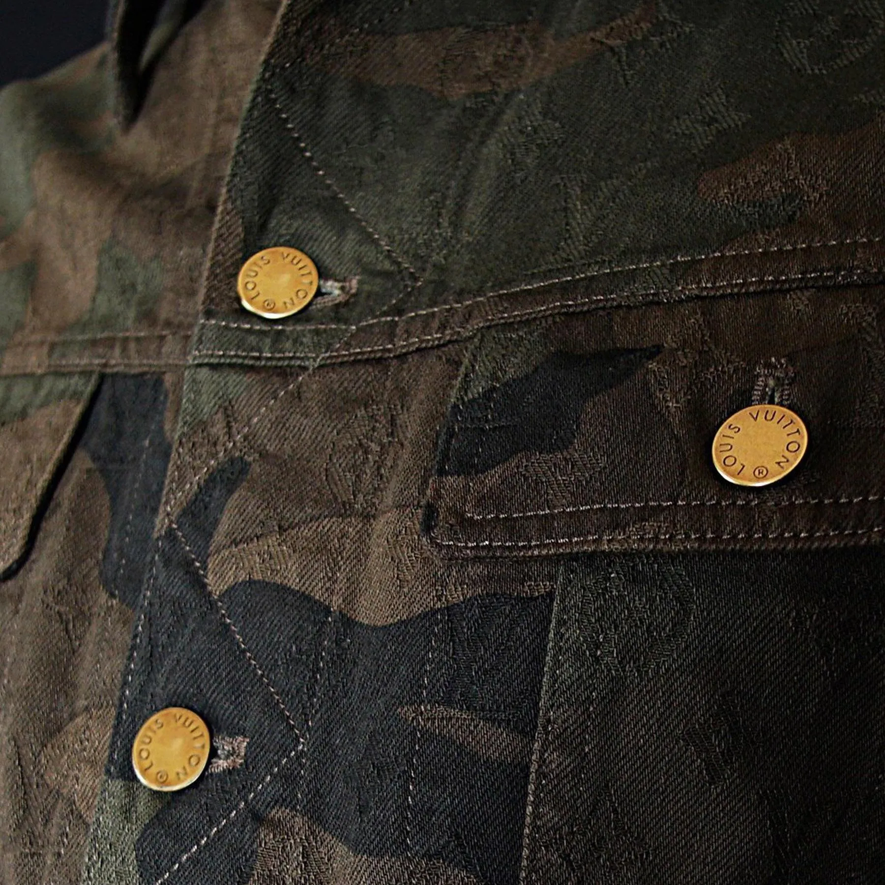 Supreme x Louis Vuitton Jacquard Denim Trucker Jacket 'Camo'